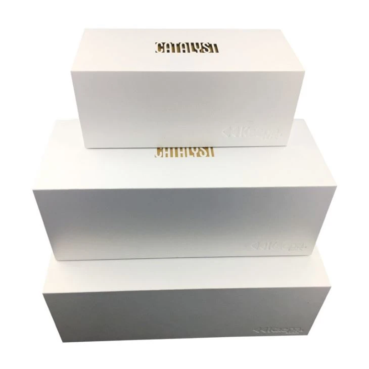 Folding Cardboard Box Magnets Closure